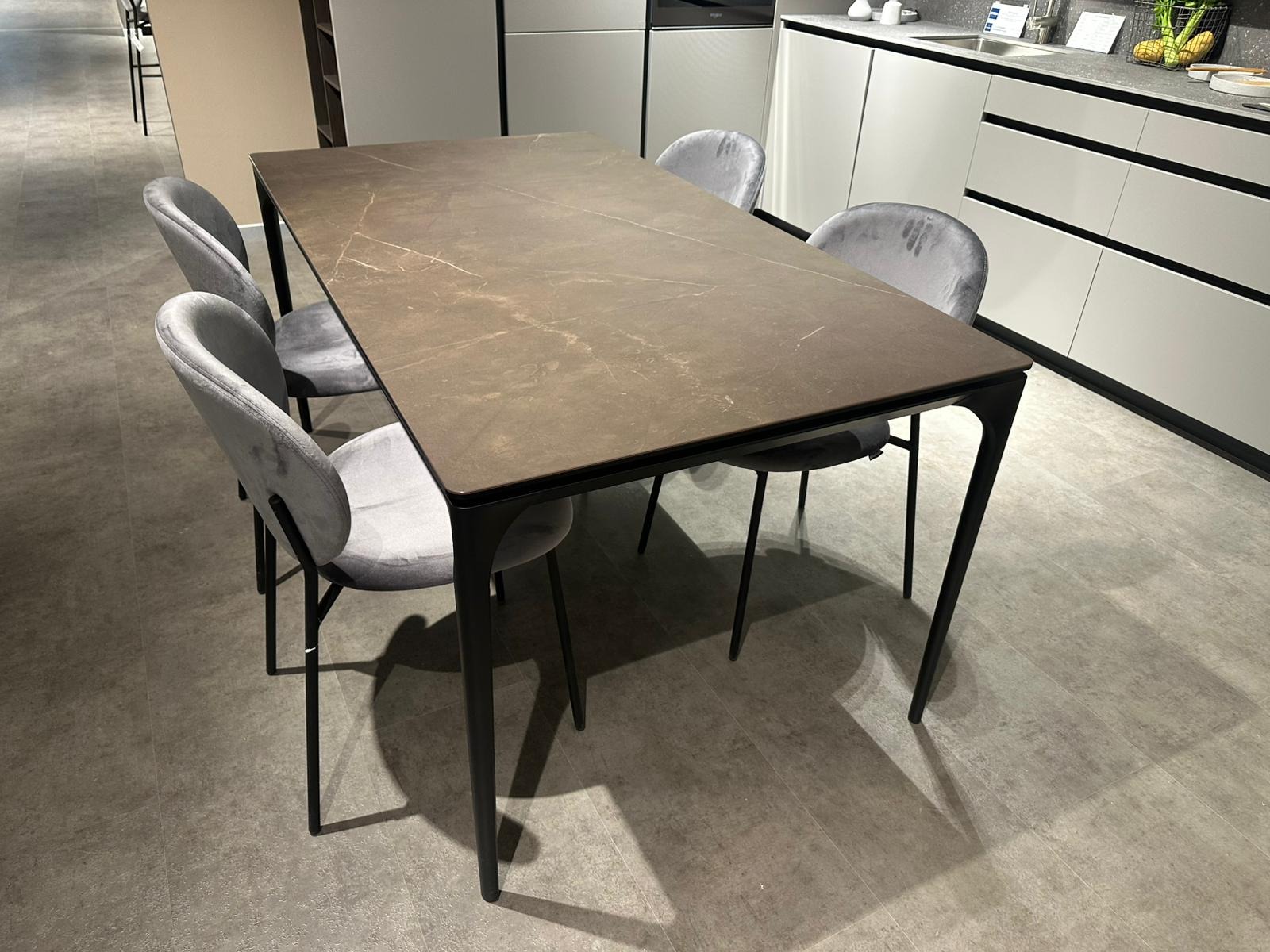 Tavolo Silhouette Calligaris