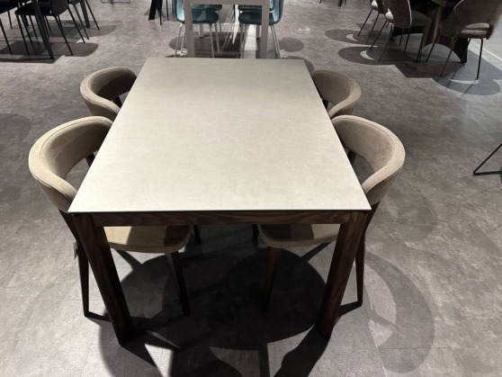 Tavolo Eminence Fast | Connubia