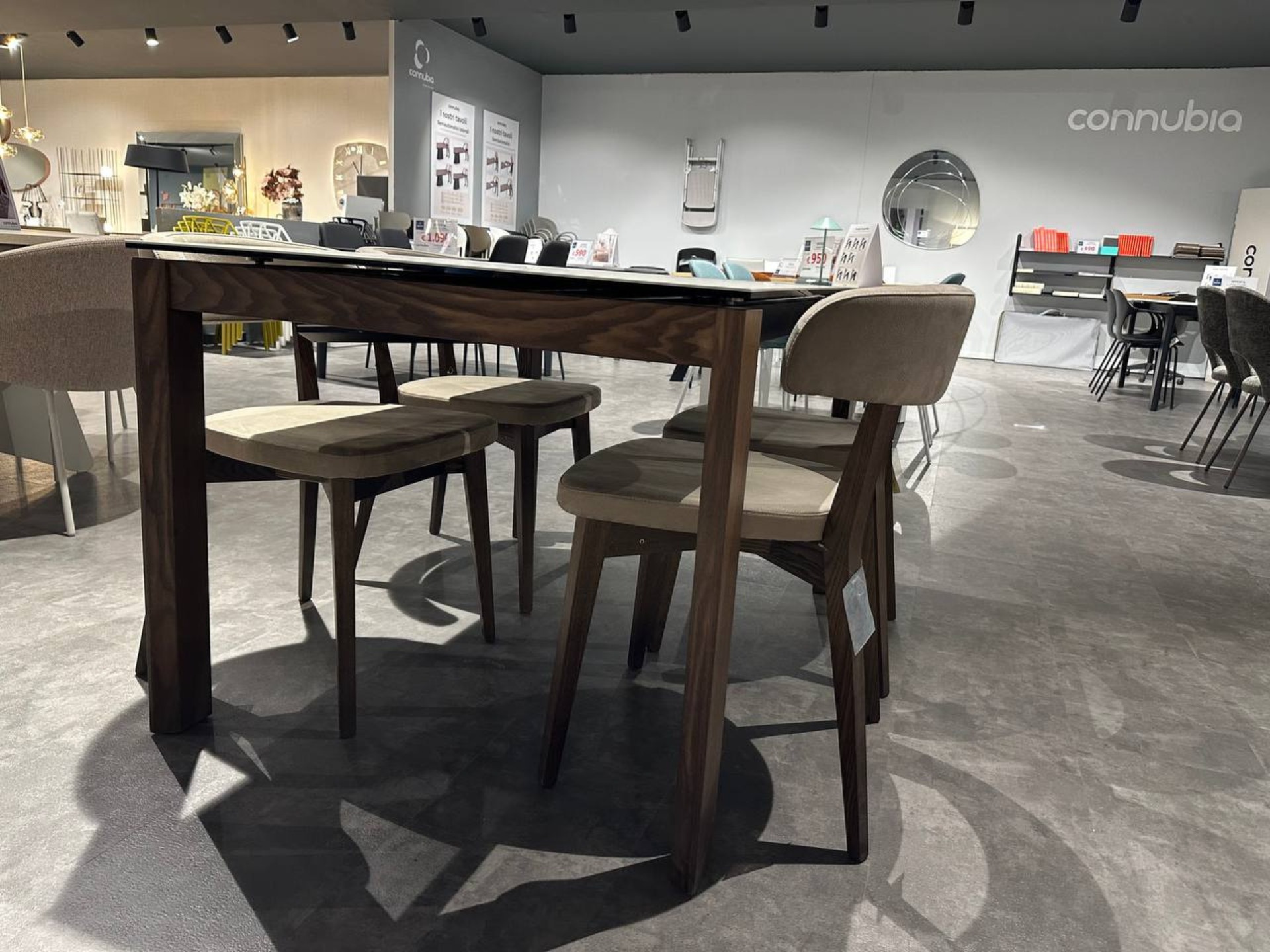Tavolo Eminence Fast | Connubia