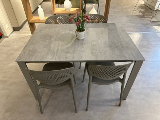 Tavolo Eminence | Connubia